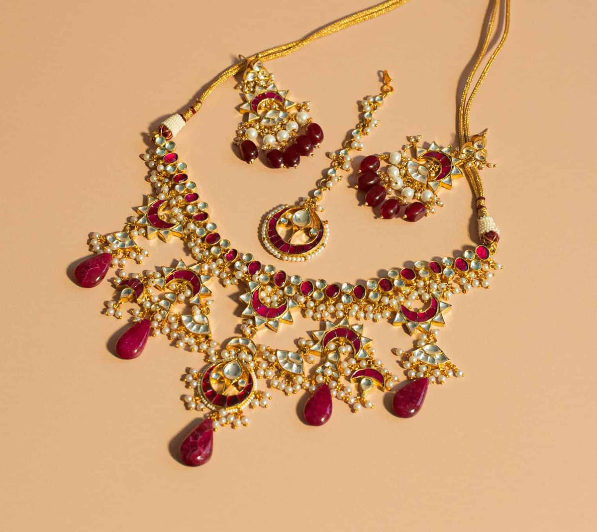 Magenta Kundan Set