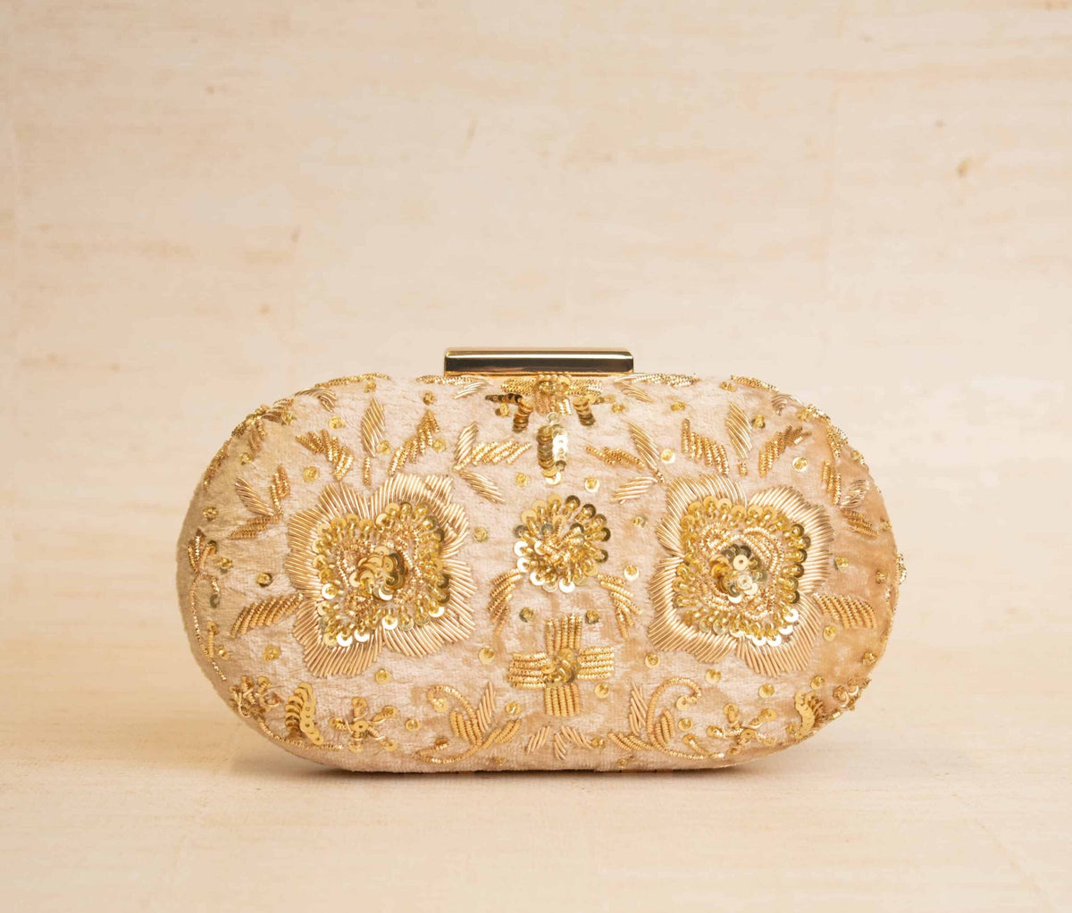 PRE-ORDER - Jasmin (Champagne Velvet)