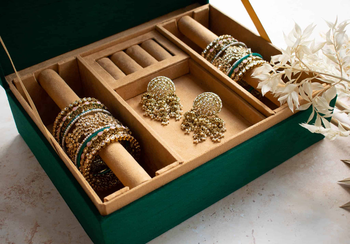 PRE-ORDER - Taj Mahal Trousseau Box (Emerald Green)