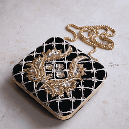 PRE-ORDER - SHAYLA (Black Velvet)