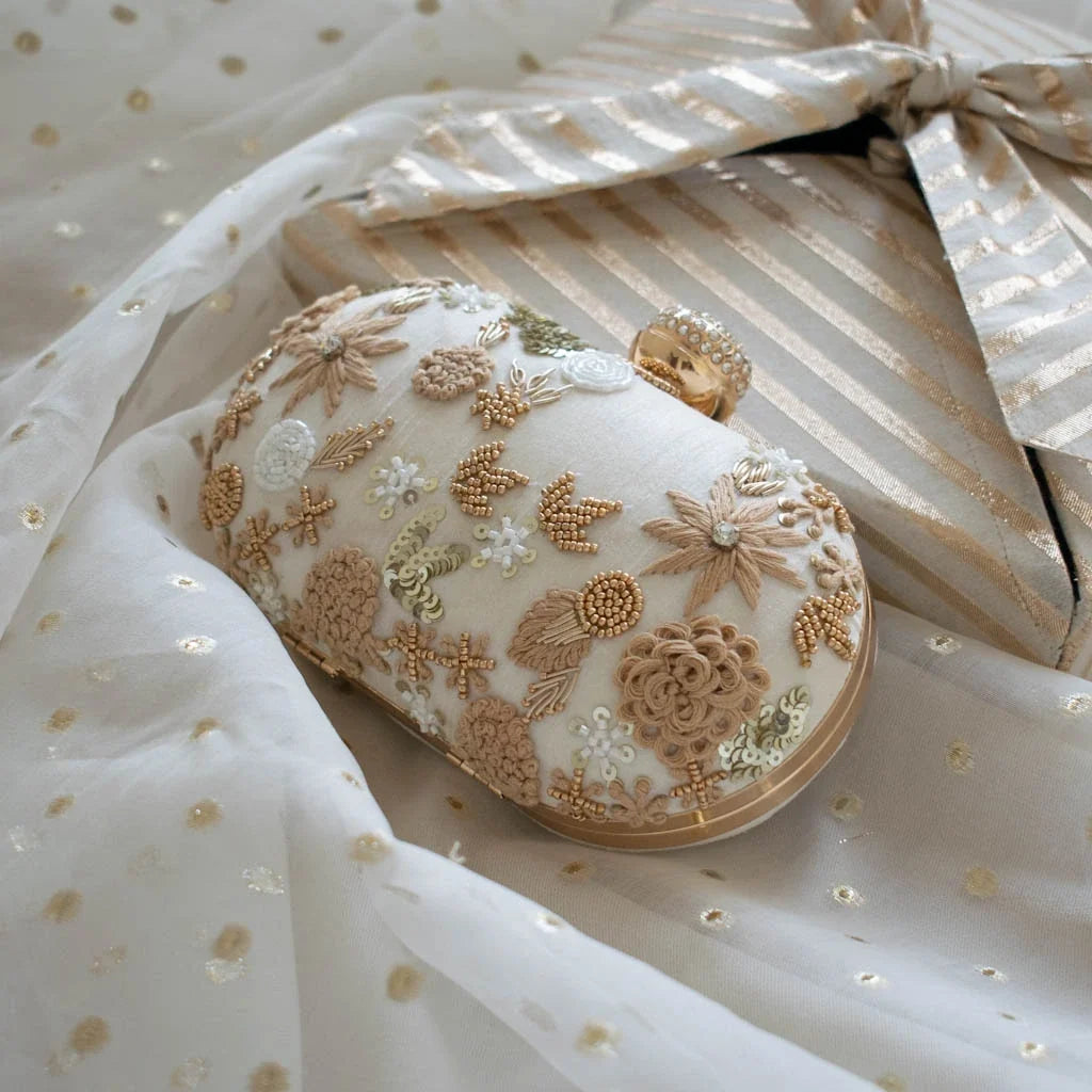 PRE-ORDER - Ara (Ivory) - Oval