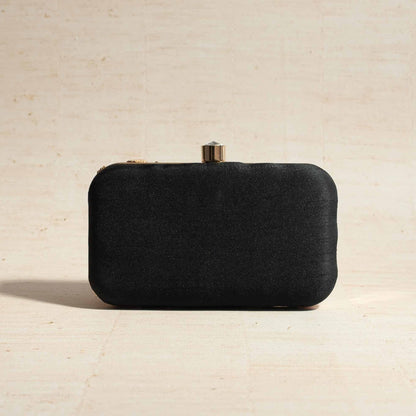 PRE-ORDER - ARA (Black Silk)
