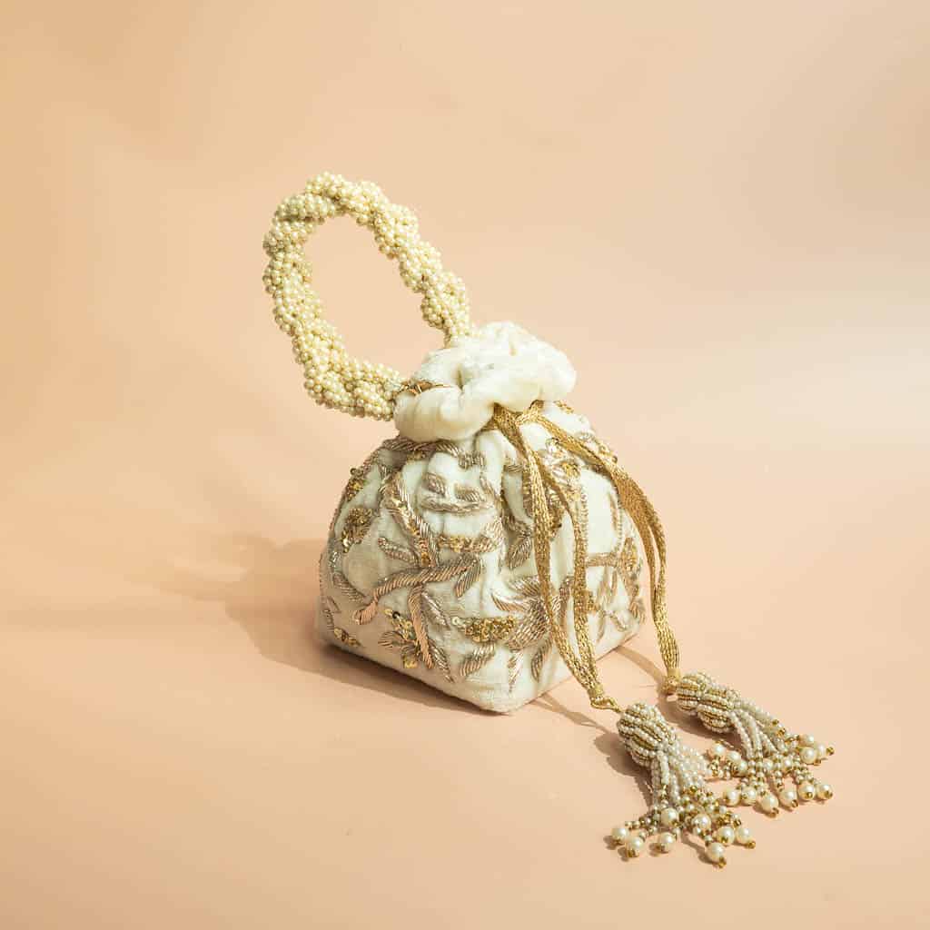 Layla Potli Bag (Ivory Velvet)