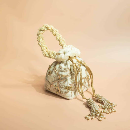 Layla Potli Bag (Ivory Velvet)