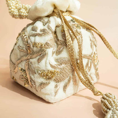 Layla Potli Bag (Ivory Velvet)