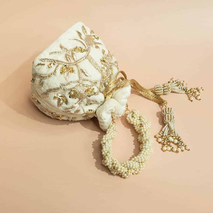 Layla Potli Bag (Ivory Velvet)