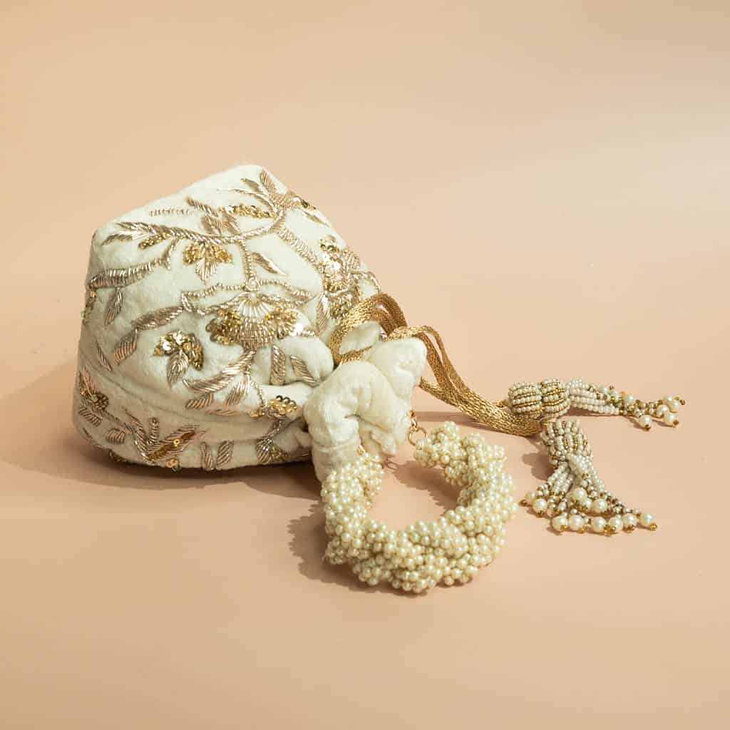 Layla Potli Bag (Ivory Velvet)