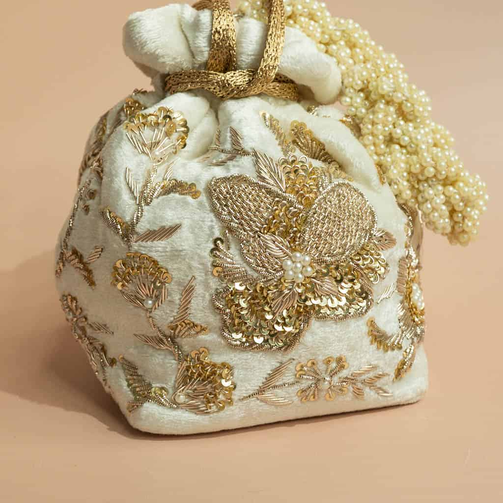 Arisha Potli Bag (Ivory Velvet)