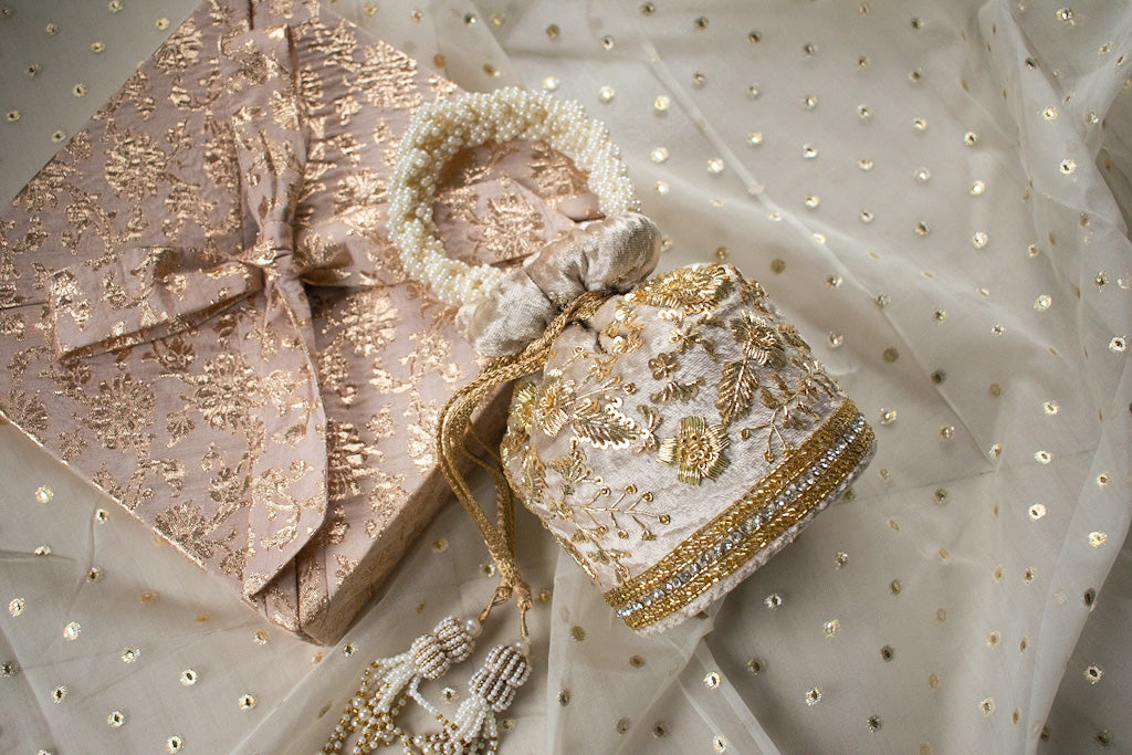 Anaya Potli Bag (Soft Champagne Velvet)
