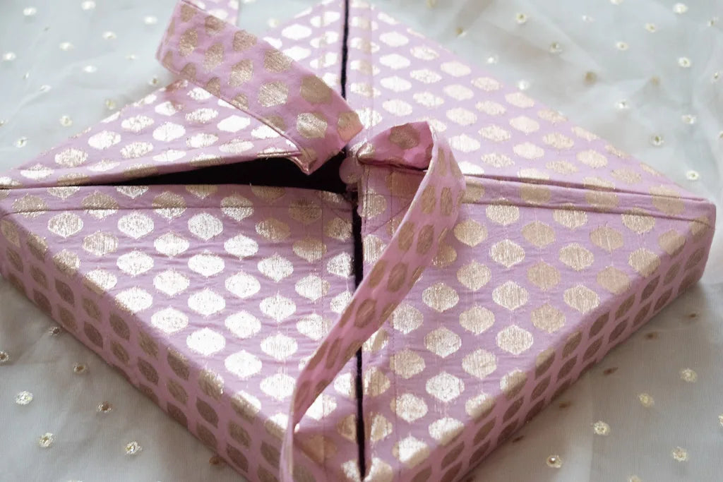 Maharani Gift Box (Pastel Pink)