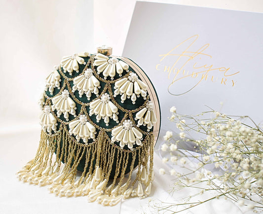 PRE-ORDER - Liya (Minaudière) - Bottle Green