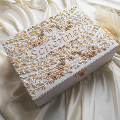 PRE-ORDER - Aashna Trousseau Box