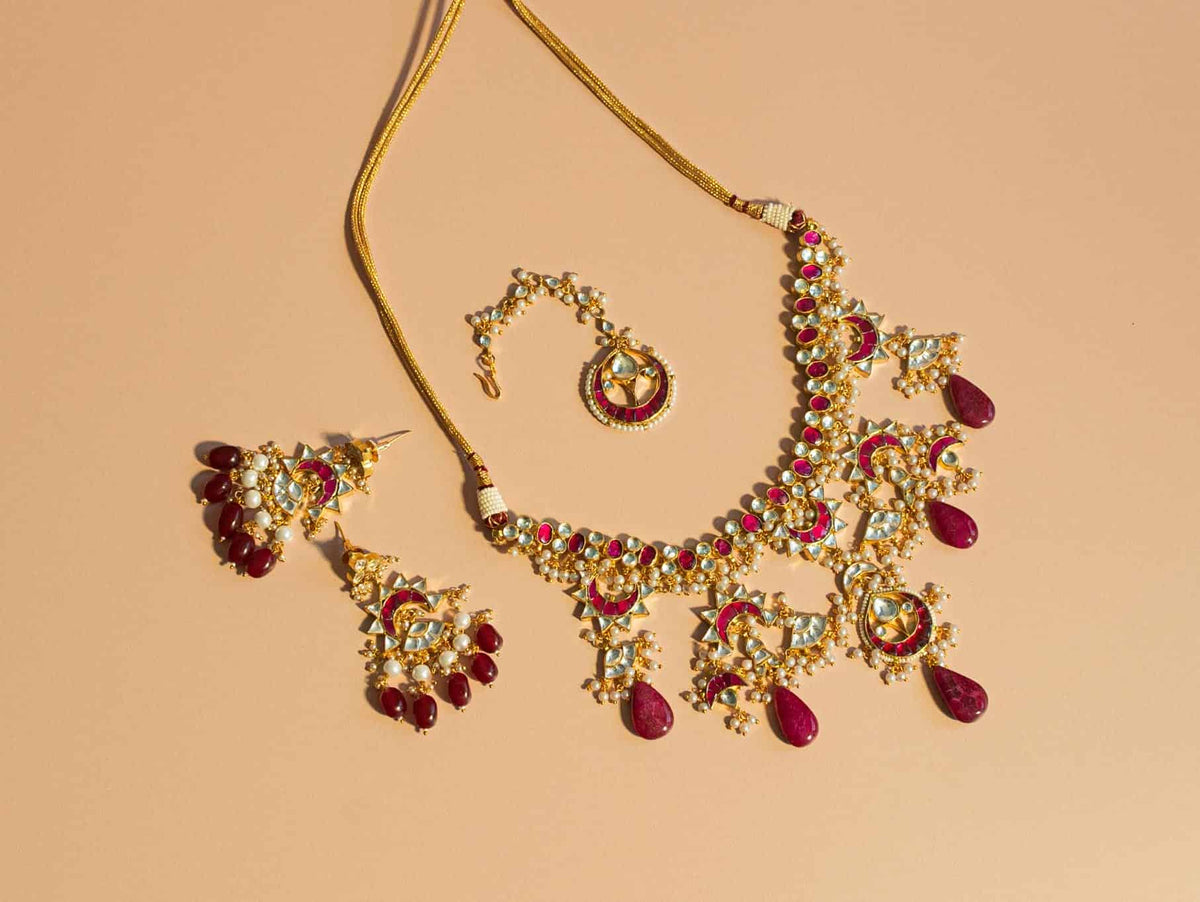 Magenta Kundan Set