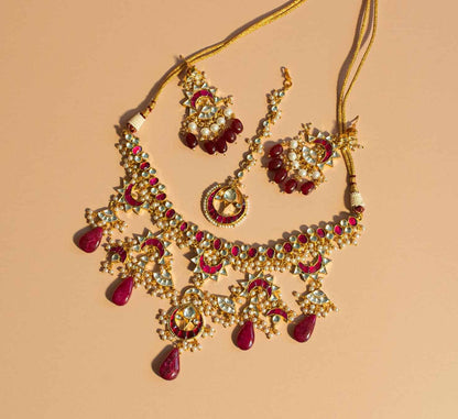 Magenta Kundan Set