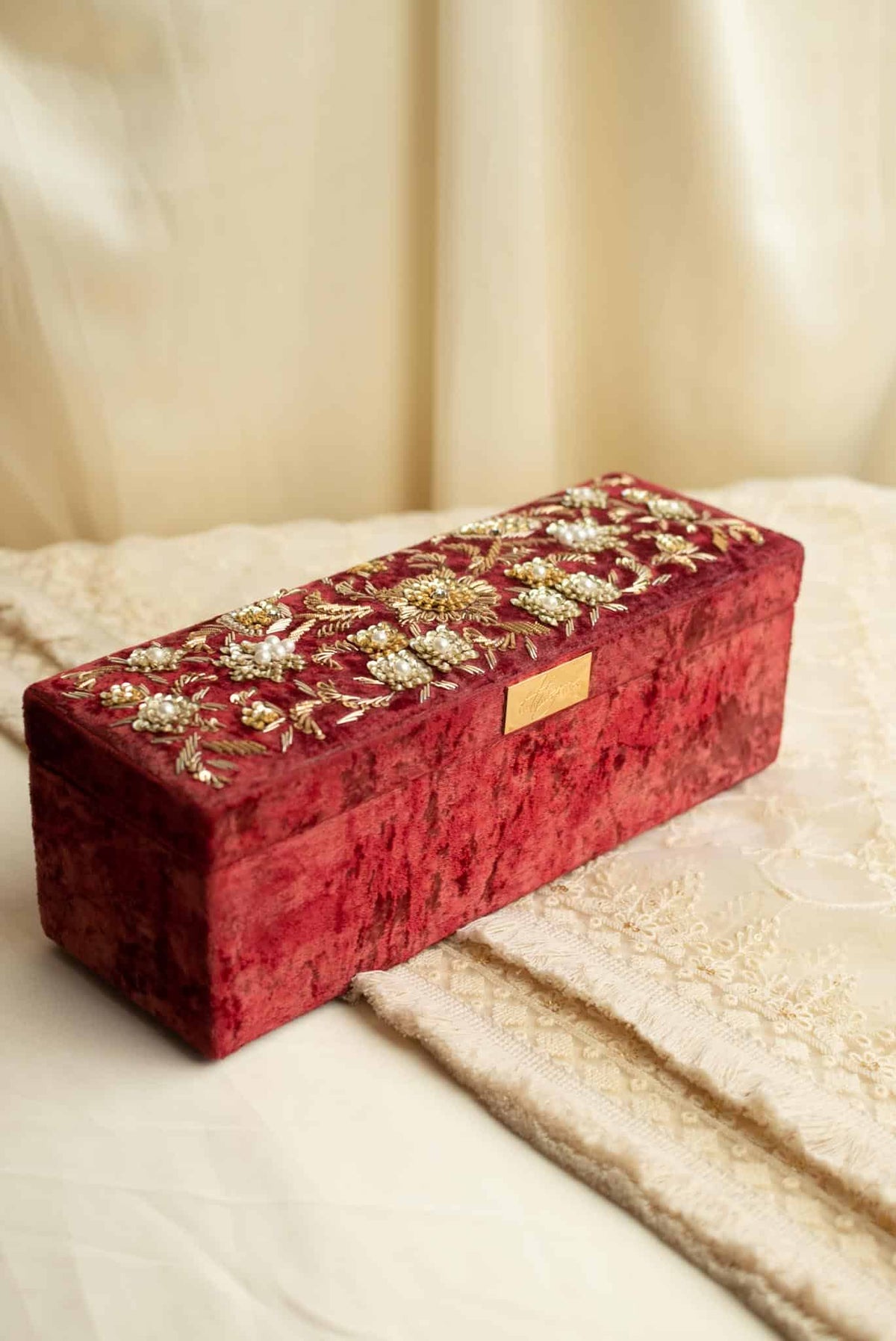 PRE-ORDER / Meena Bangle Box (Maroon Velvet)