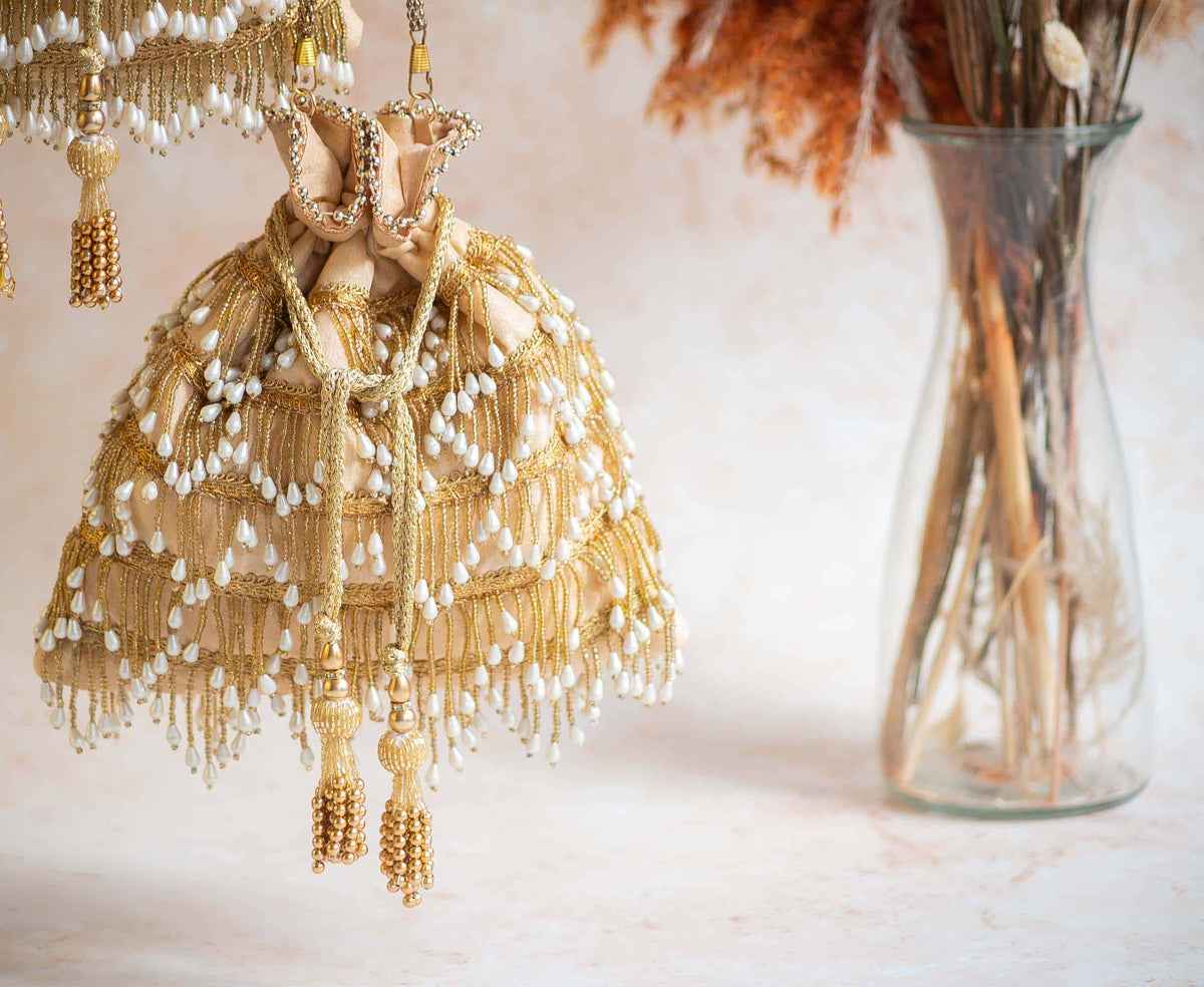 Amaya Potli Bag (Gold)