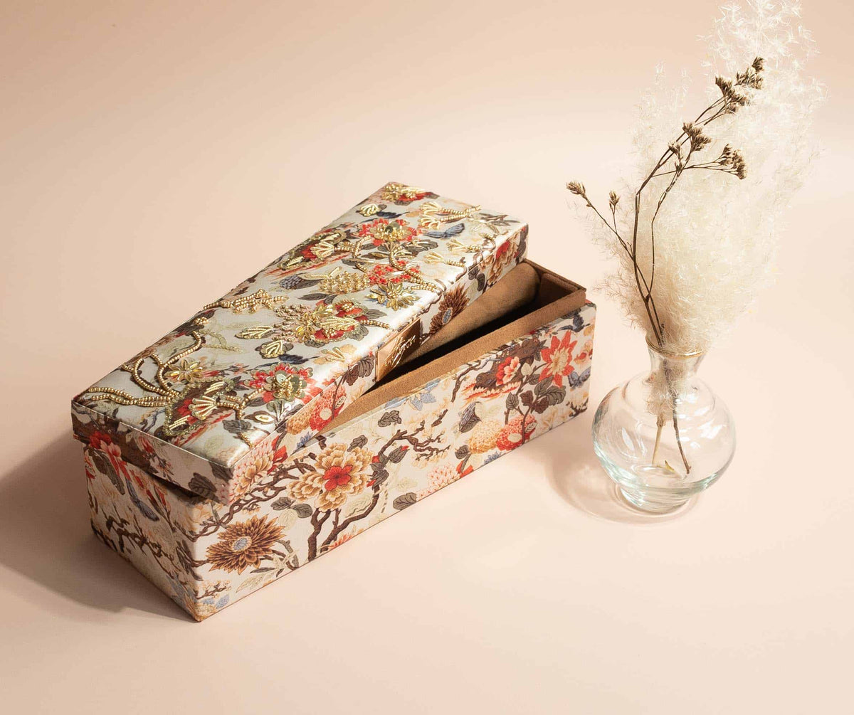 PRE-ORDER - Romantic Floral Bangle Box