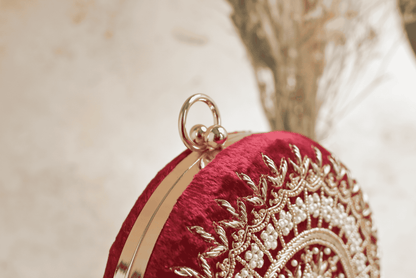 PRE-ORDER - MAHIYA (Round) - Deep Red Velvet