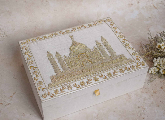 PRE-ORDER - Taj Mahal Trousseau Box (Ivory)