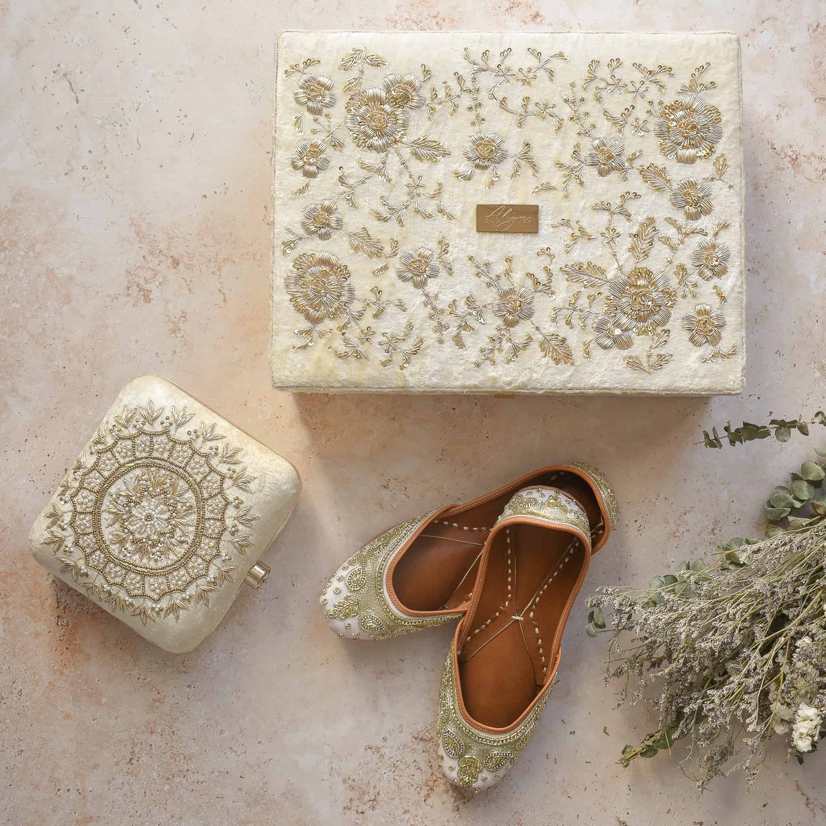 PRE-ORDER - Anaya Trousseau Box (Cream Velvet)