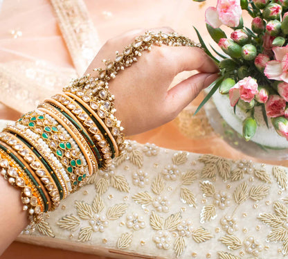 PRE-ORDER - Chaya Bangle Box (Cream Velvet)