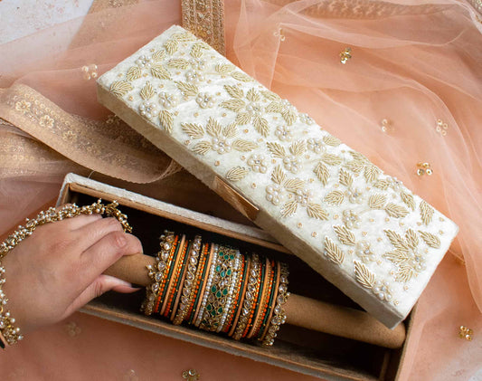 PRE-ORDER - Chaya Bangle Box (Cream Velvet)