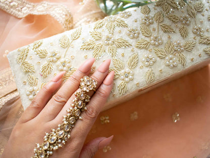 PRE-ORDER - Chaya Bangle Box (Cream Velvet)