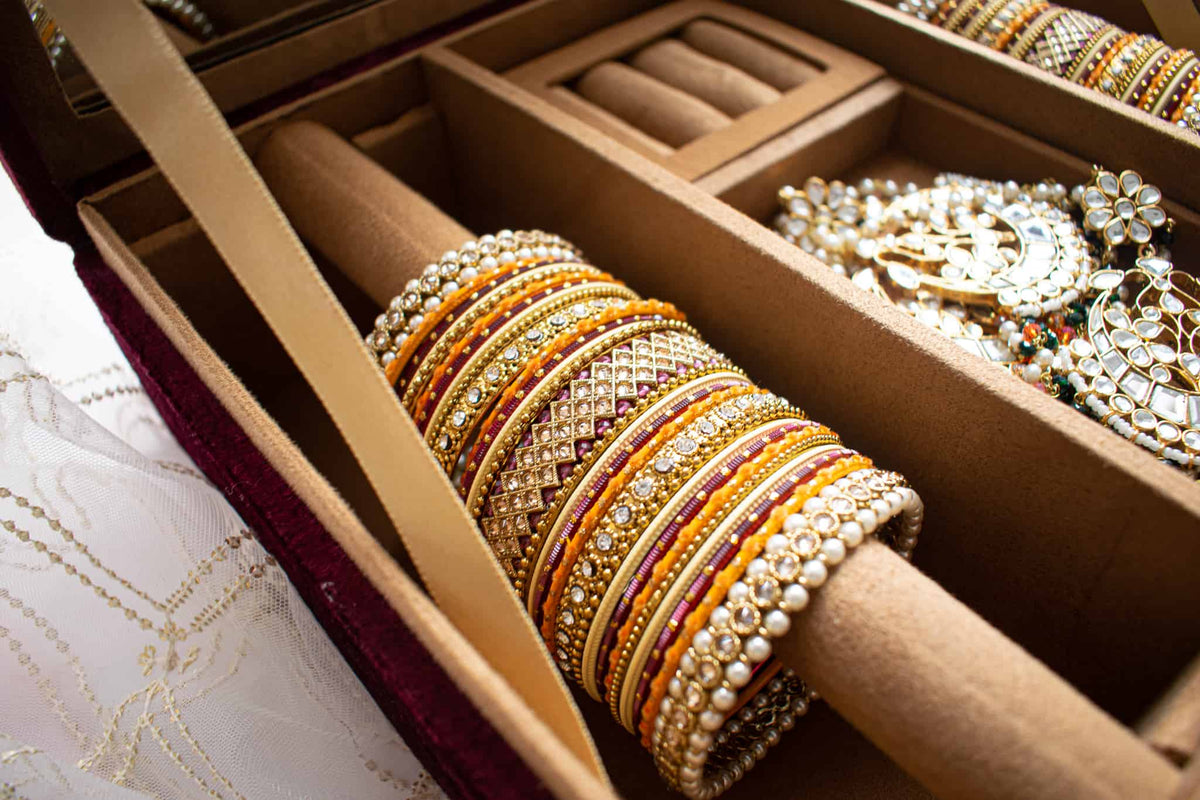 PRE-ORDER - Amna Trousseau Box (Maroon Velvet)