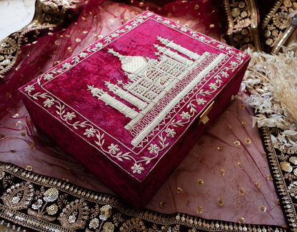 PRE-ORDER / Taj Mahal Trousseau Box (Maroon Velvet)