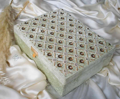 PRE-ORDER - Esha Trousseau Box (Mint Velvet)