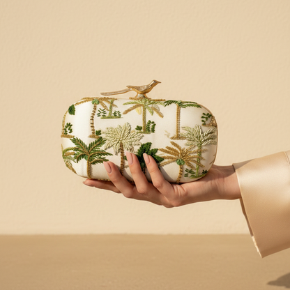The Golden Palm (Capsule)