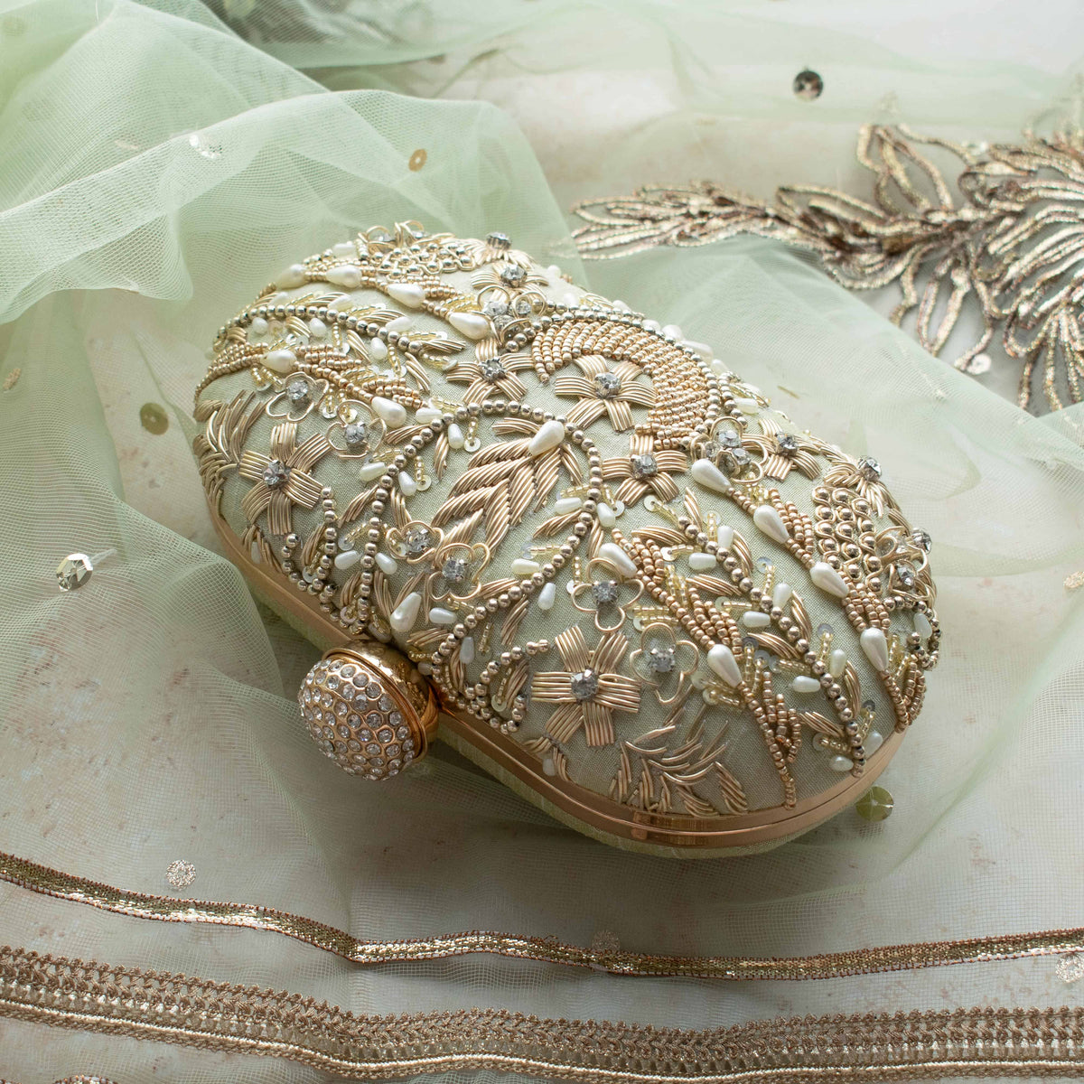 Aashna (Pistachio Mint)