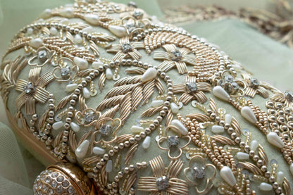 Aashna (Pistachio Mint)