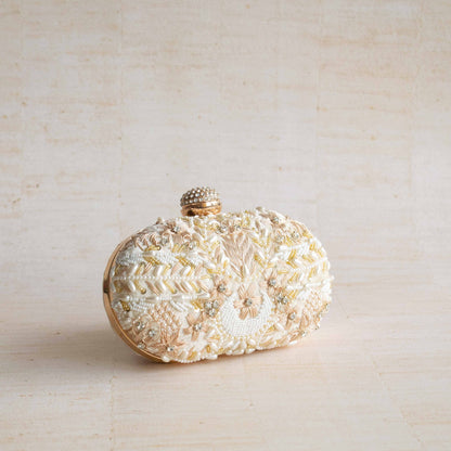 Aashna (Cream Velvet)