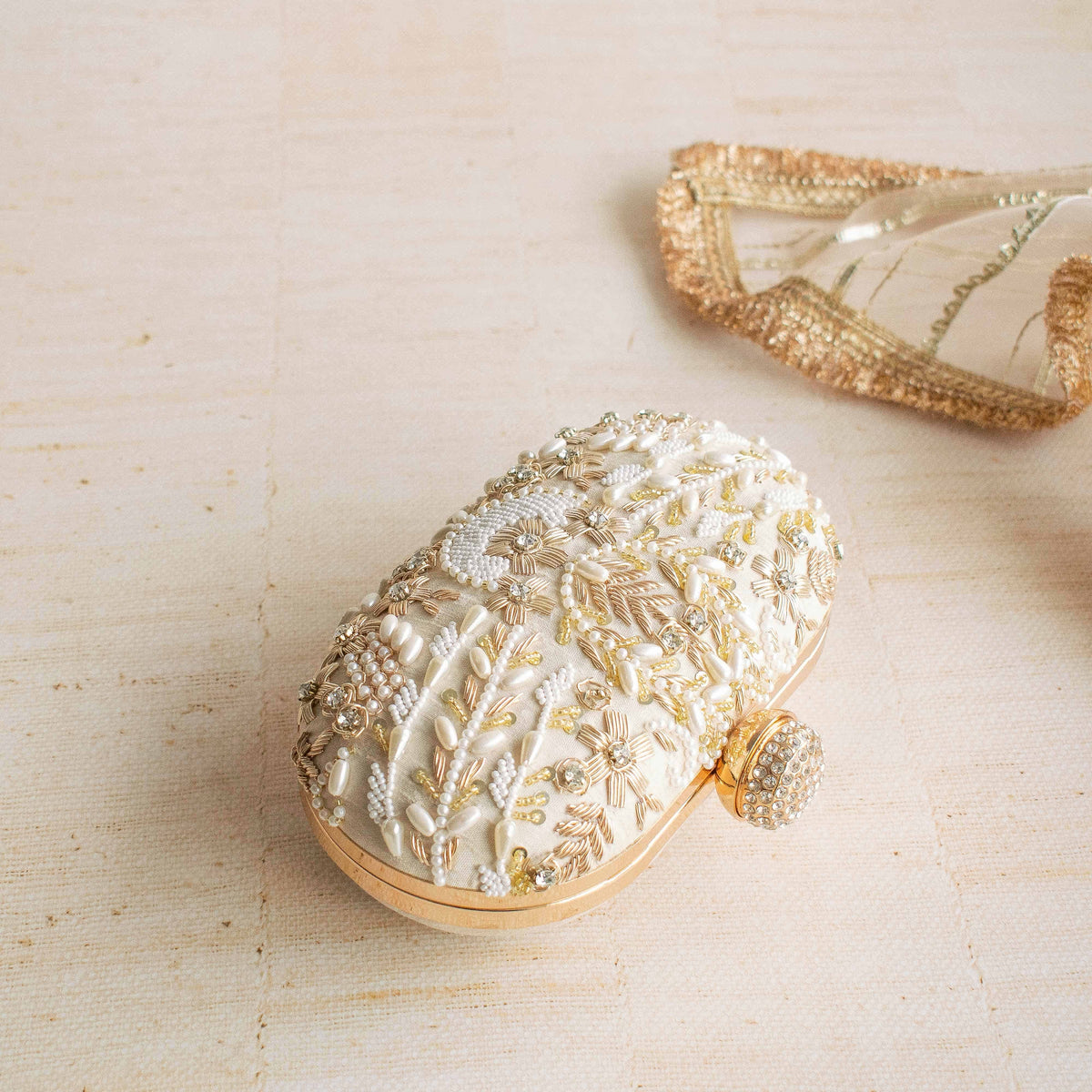 Aashna (Dull Ivory)