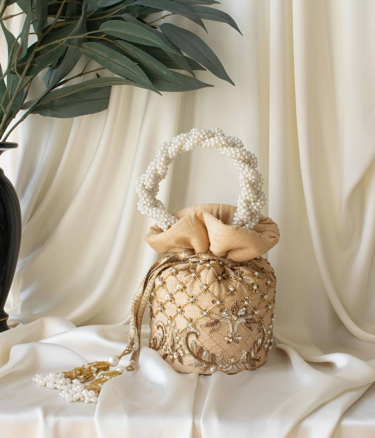 Isha Potli Bag (Gold Silk)