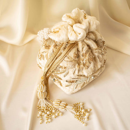Layla Potli Bag (Cream Velvet)