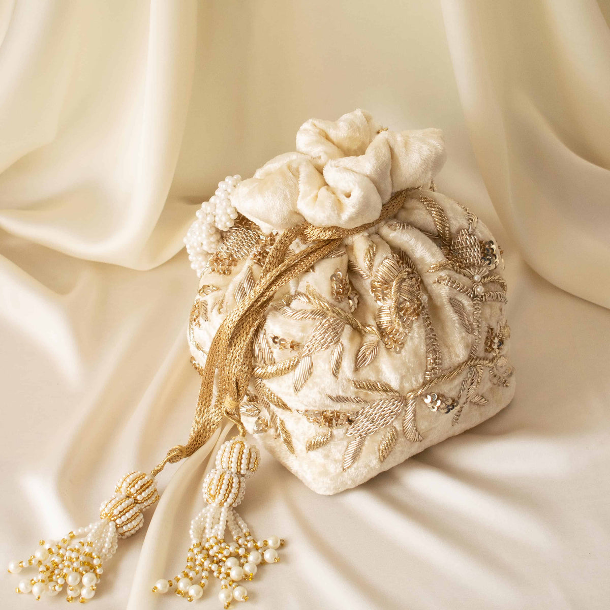 Layla Potli Bag (Cream Velvet)