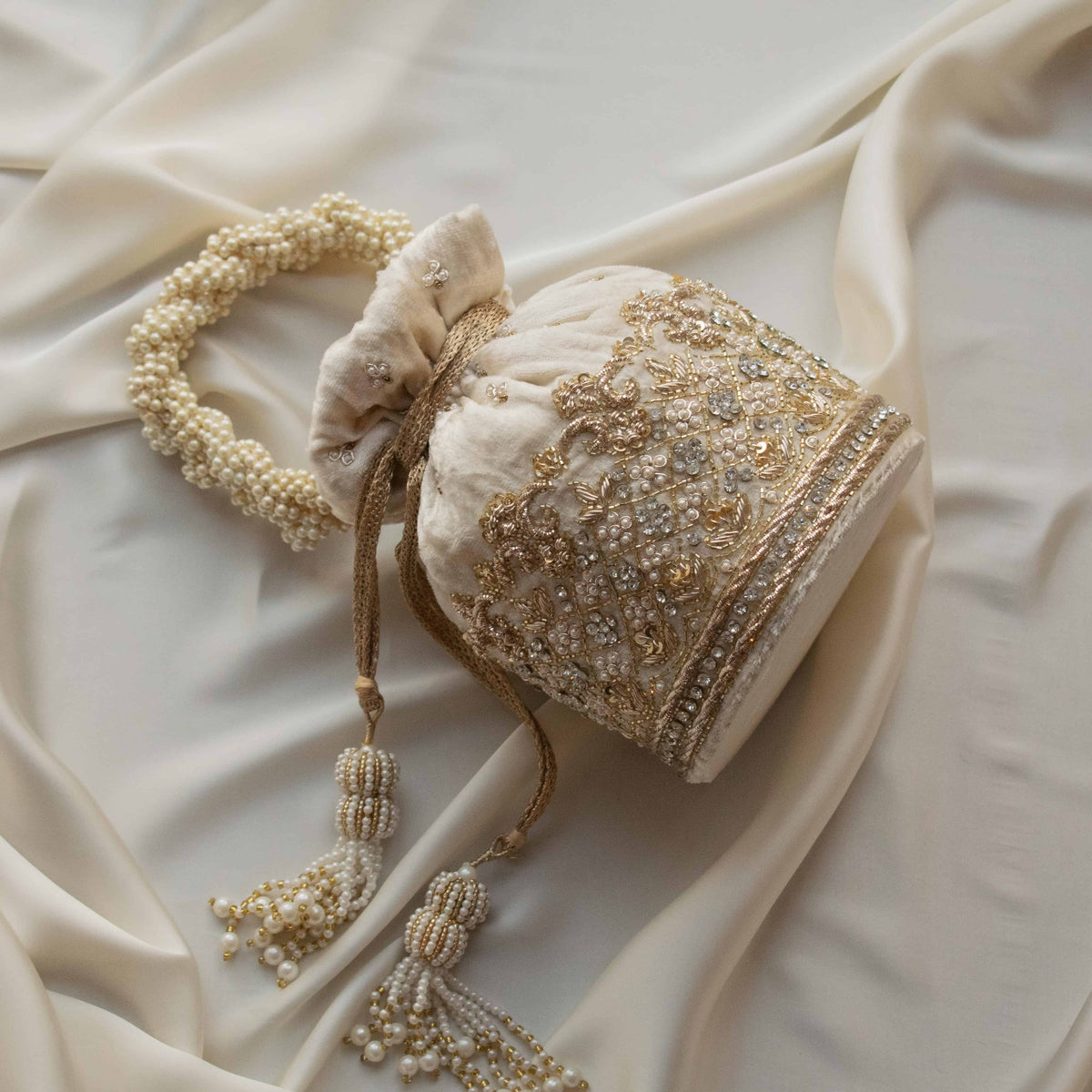Ruby Potli Bag (Cream Velvet)