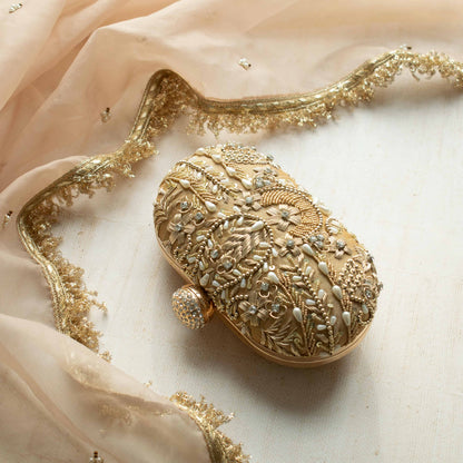 Aashna (Deep Gold)