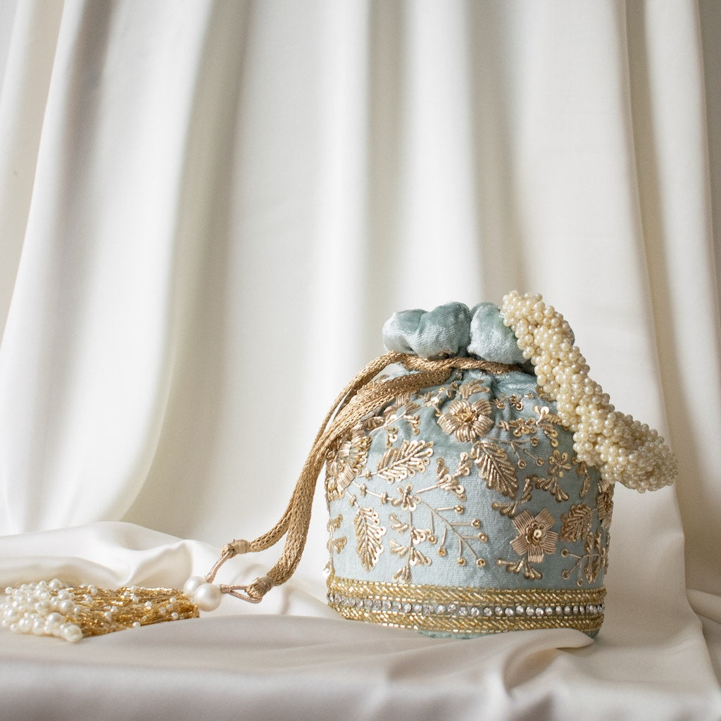 Anaya Potli Bag (Mint Velvet)