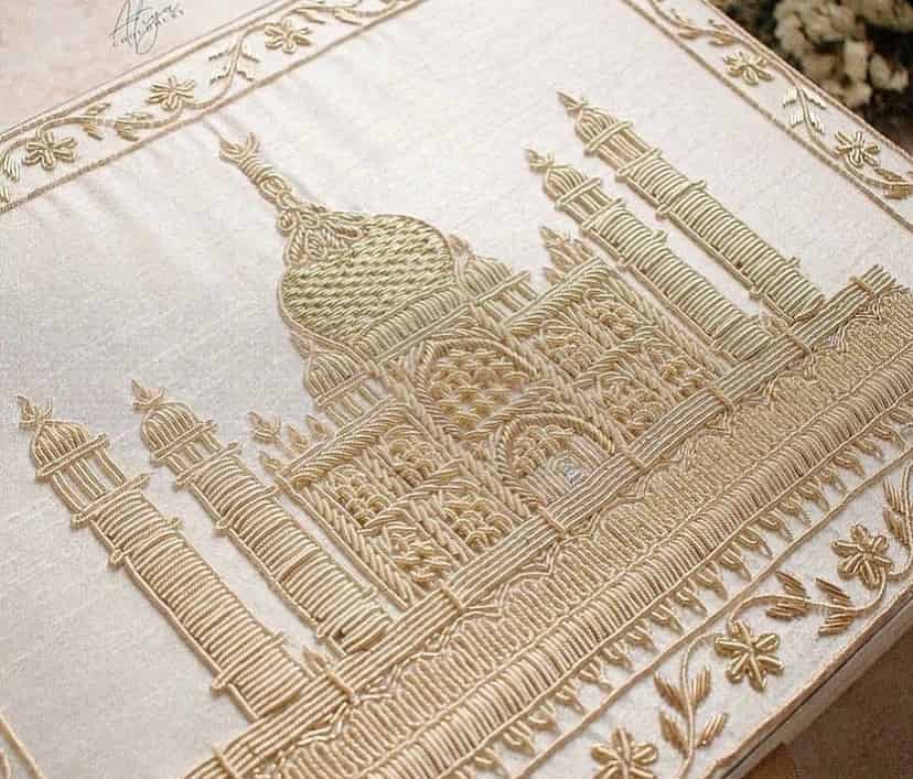 PRE-ORDER - Taj Mahal Trousseau Box (Ivory)